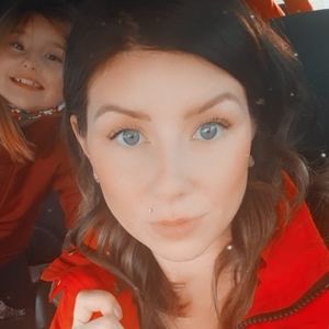 Meet your Posher, Ashlee